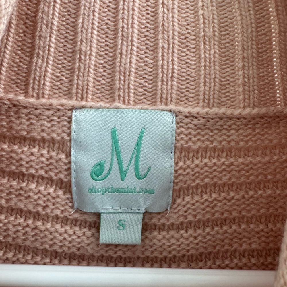Cozy Pink Cable Knit Sweater - Picture 4 of 6